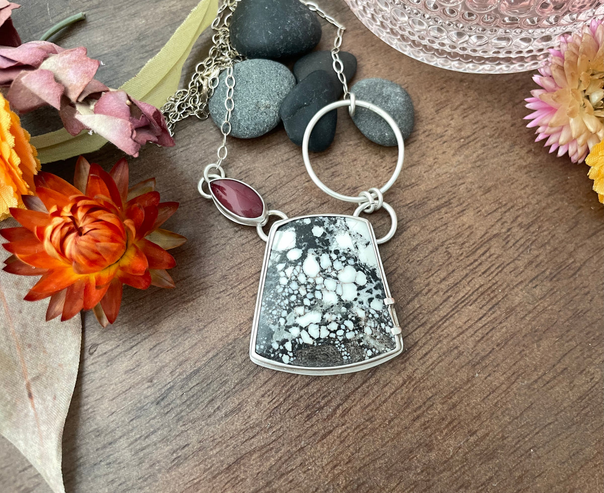 White Tiger Magnesite & Rosarita Pendant Necklace