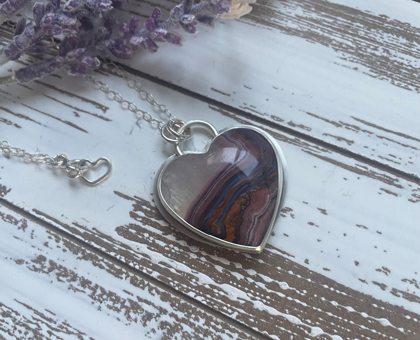 Agua Nueva Agate | Love Note Collection Hearts Pendant Necklace INTENTION