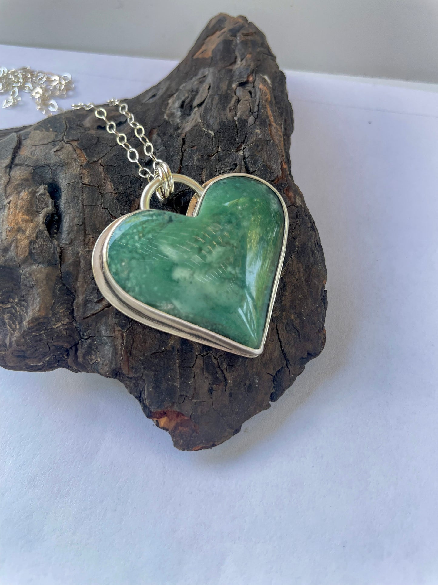 Mtorolite | Love Note Collection Hearts Pendant Necklace SHINE